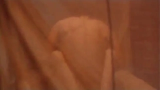 小情侣老油条，掰穴特写舔逼，带个套传教起来，姿势很多第03集