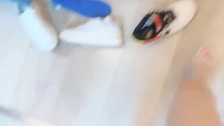 御姐控！这该死的女人味！喜欢她性感的红唇，喜欢她饱满的奶子，丰满的好身材，还有一双白皙的长美腿