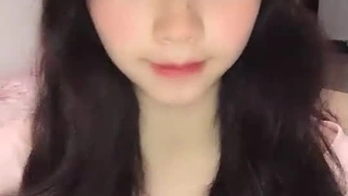 异人之下停播爱笑的女生