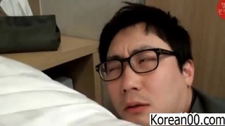 南航空姐的逼黑成这样，都不知道被多少男人操过？知道的说一声！